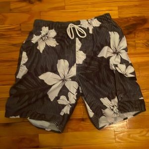 Croft & Barrow Black and White Floral Bathing Suit